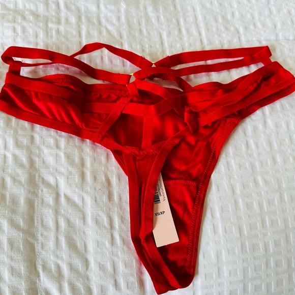 Victoria’s Secret Red Lipstick Ringmaster Strappy Back Thong - Picture 2 of 5